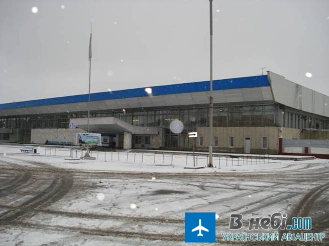 Аеропорт Мирний (Mirny Airport)