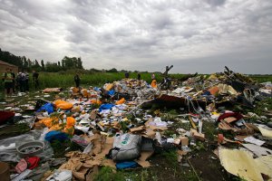 Терористи вирішили допустити експертів до місця авіакатастрофи на Донбасі
