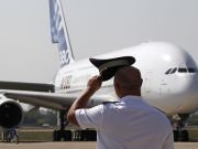 Компанія Airbus може припинити виробництво найбільшого у світі пасажирського авіалайнера
