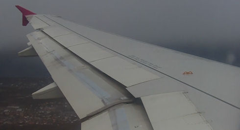 Как самолет компании Wizz Air пытался сесть в Бергене (видео)