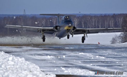 В ЛНР появилась боевая авиация: Су-25 и Л-29 