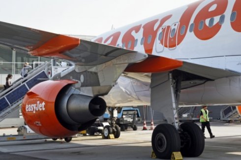 Лоу-кост easyJet в два раза сократит число рейсов в Москву