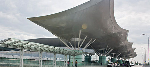 Стало известно, сколько аэропорт Борисполь получает за передачу в аренду парковок частной структуре