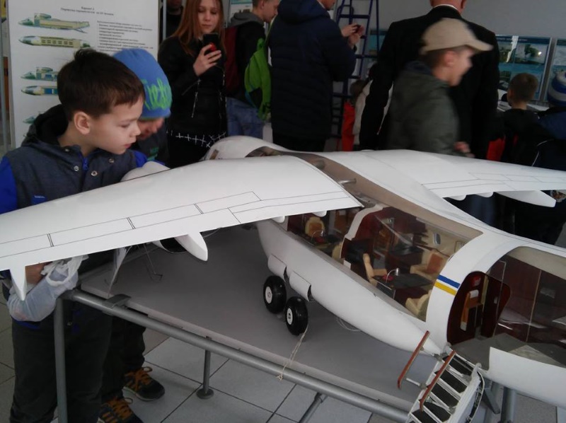 Музей авиации ХГАПП открыл двери для широкого круга посетителей