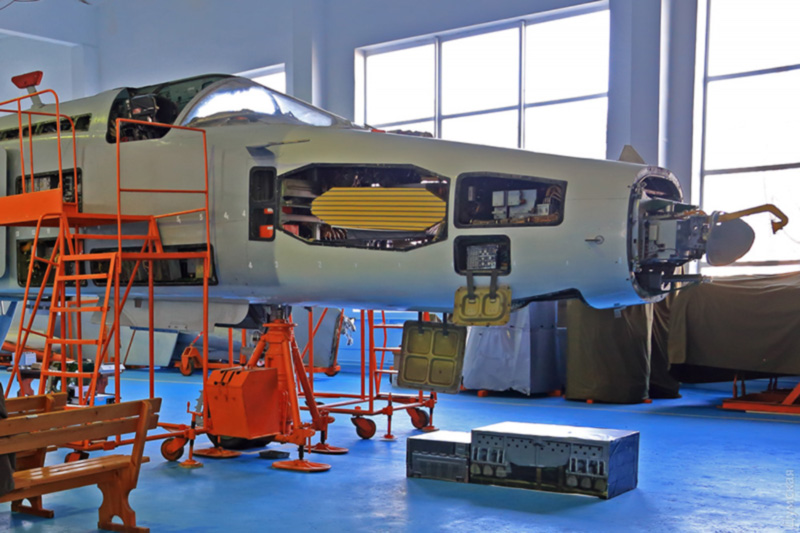 Одесский авиазавод готов модернизировать самолеты Су-24МР