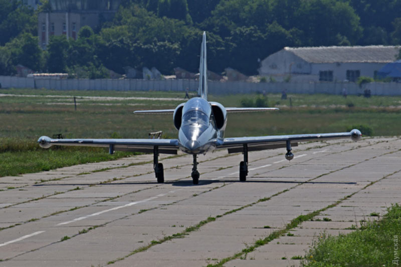 Одесский авиазавод выпустил очередной самолет для Воздушных сил Украины  