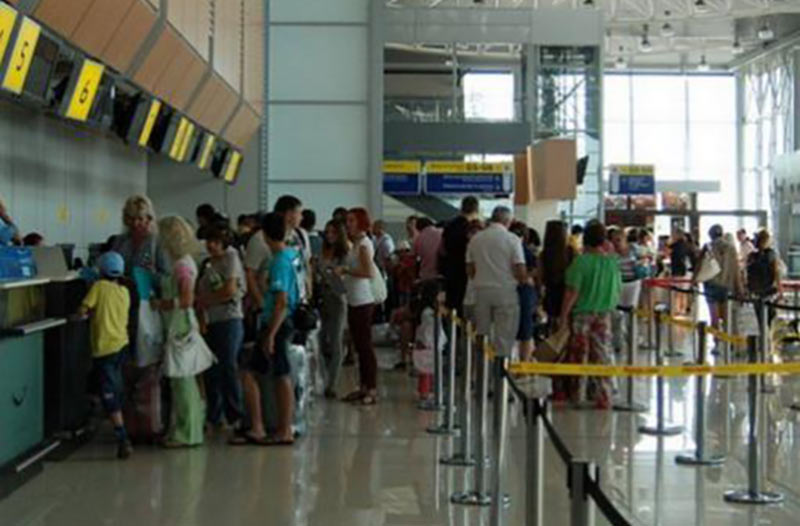 С начала года пассажиропоток через украинские аэропорты вырос почти на 24%