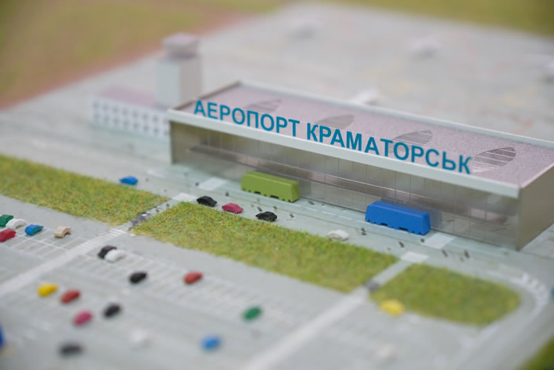 Донецкий губернатор показал, как будет выглядеть аэропорт в Краматорске