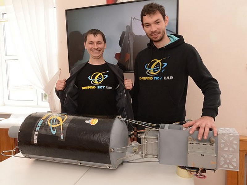 Молодые инженеры из Днепра строят ракету