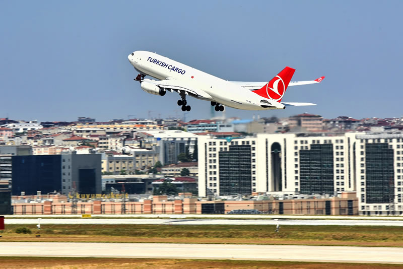 Turkish Cargo продолжает расти в условиях сокращающегося рынка воздушных грузоперевозок