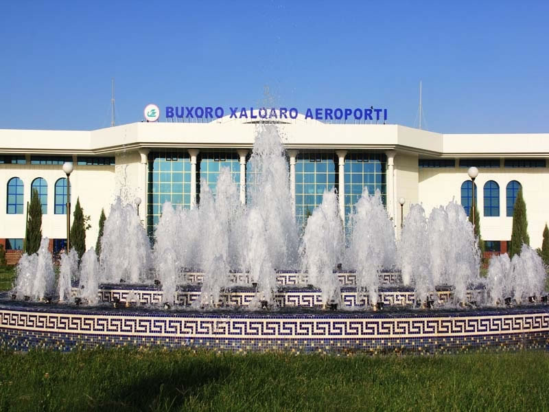 Узбекистан открывает небо и планирует рейсы в Киев