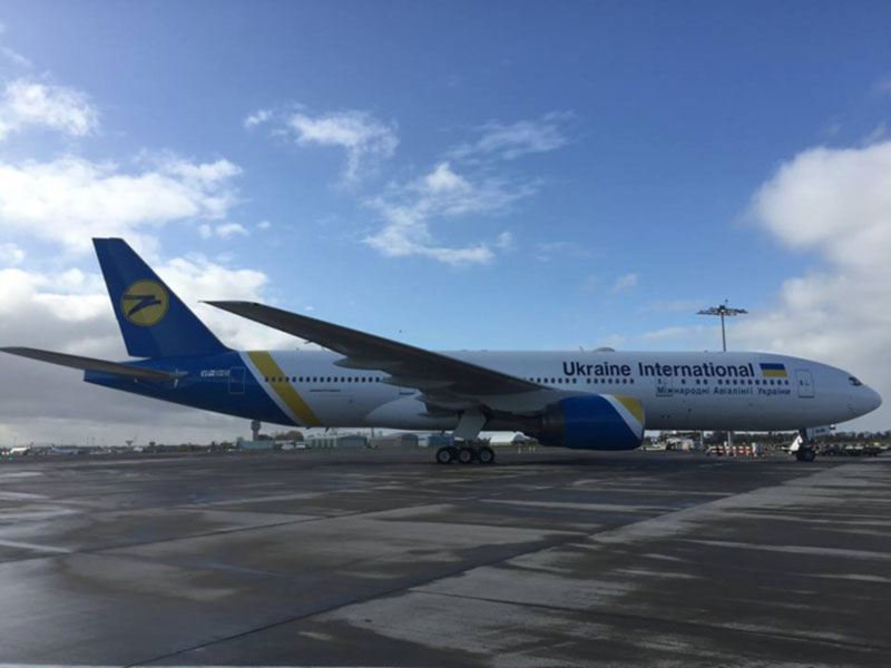 МАУ останавливает полеты в Алматы