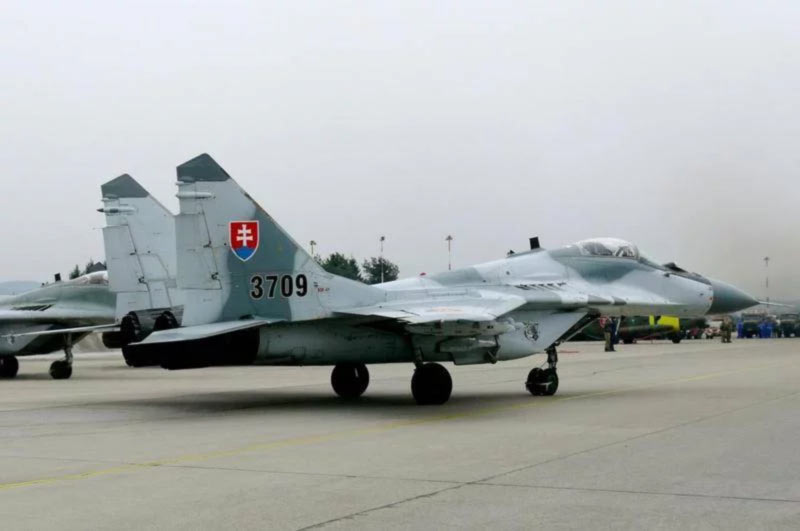 Cловакия приостановила полеты МиГ-29