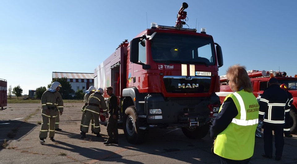 В аэропорту Запорожье провели противопожарные учения