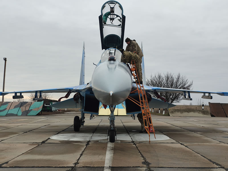 ВСУ получили очередной модернизированный Су-27