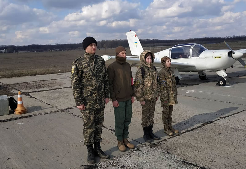 Полеты с кадетами авиационного учебного кадетского центра имени Даниила Дидика