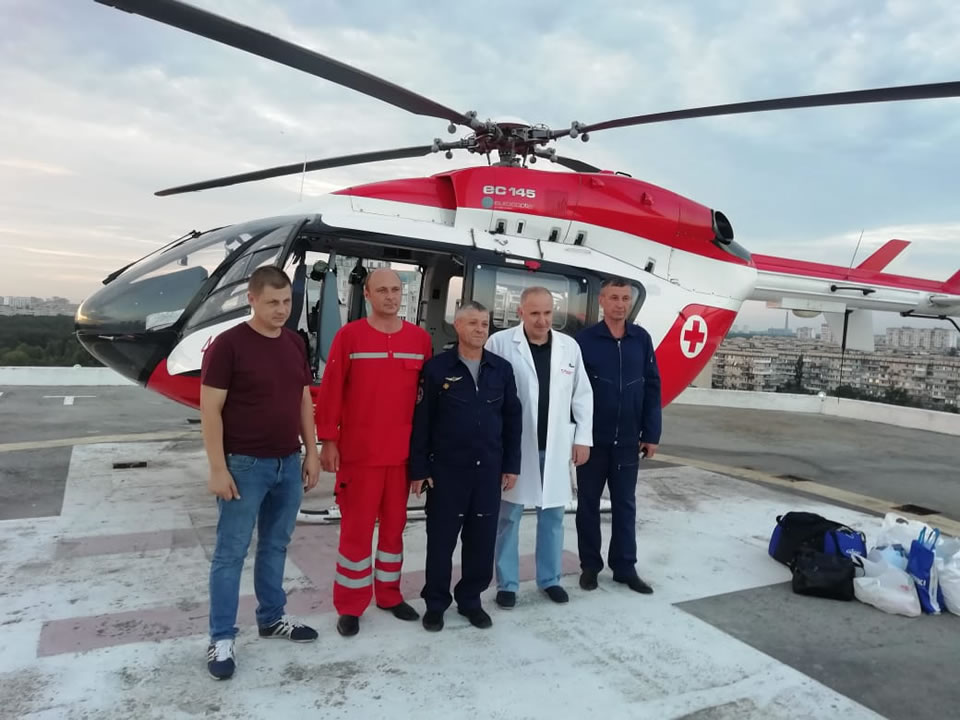 Вертолет ГСЧС Украины транспортировал из Львова в столицу пациента после трансплантации сердца