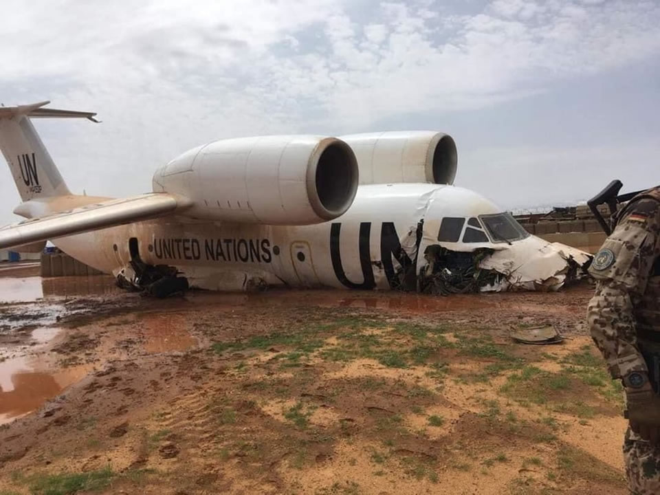 Ан-74 получил повреждения в Мали