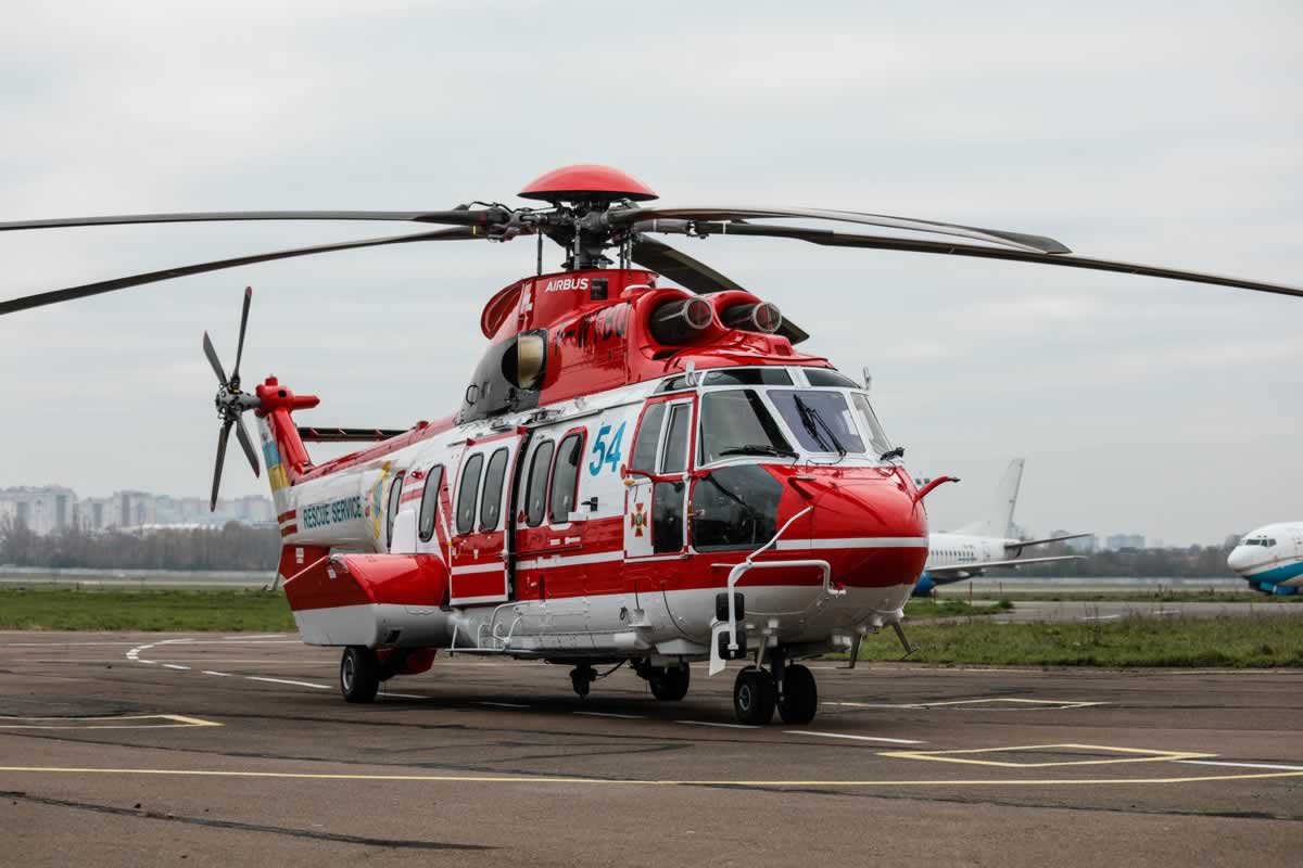 ГСЧС получила пятый вертолет H225 Super Puma