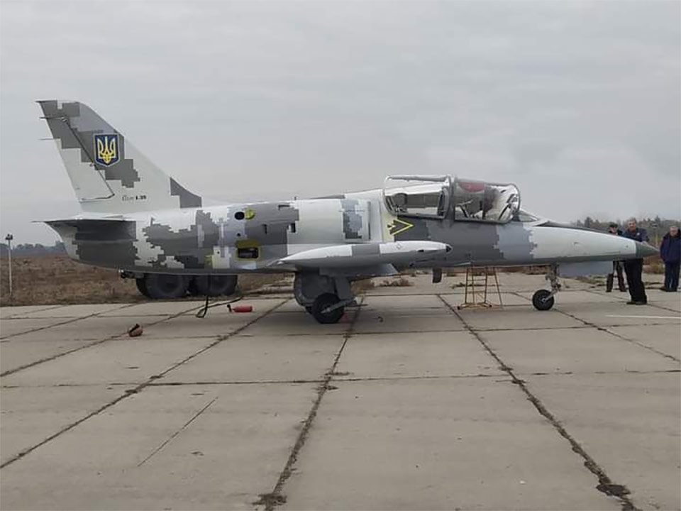 Одесский авиазавод передал ВСУ самолет Л-39М1